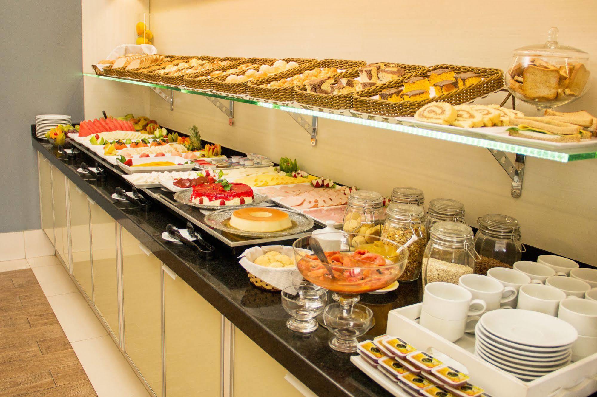 Hotel Kk Иту Екстериор снимка